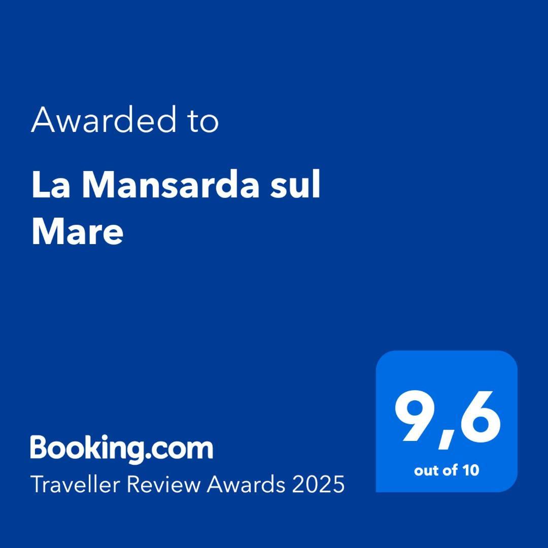 Montesilvano MarinaLa Mansarda Sul Mareアパートメント エクステリア 写真